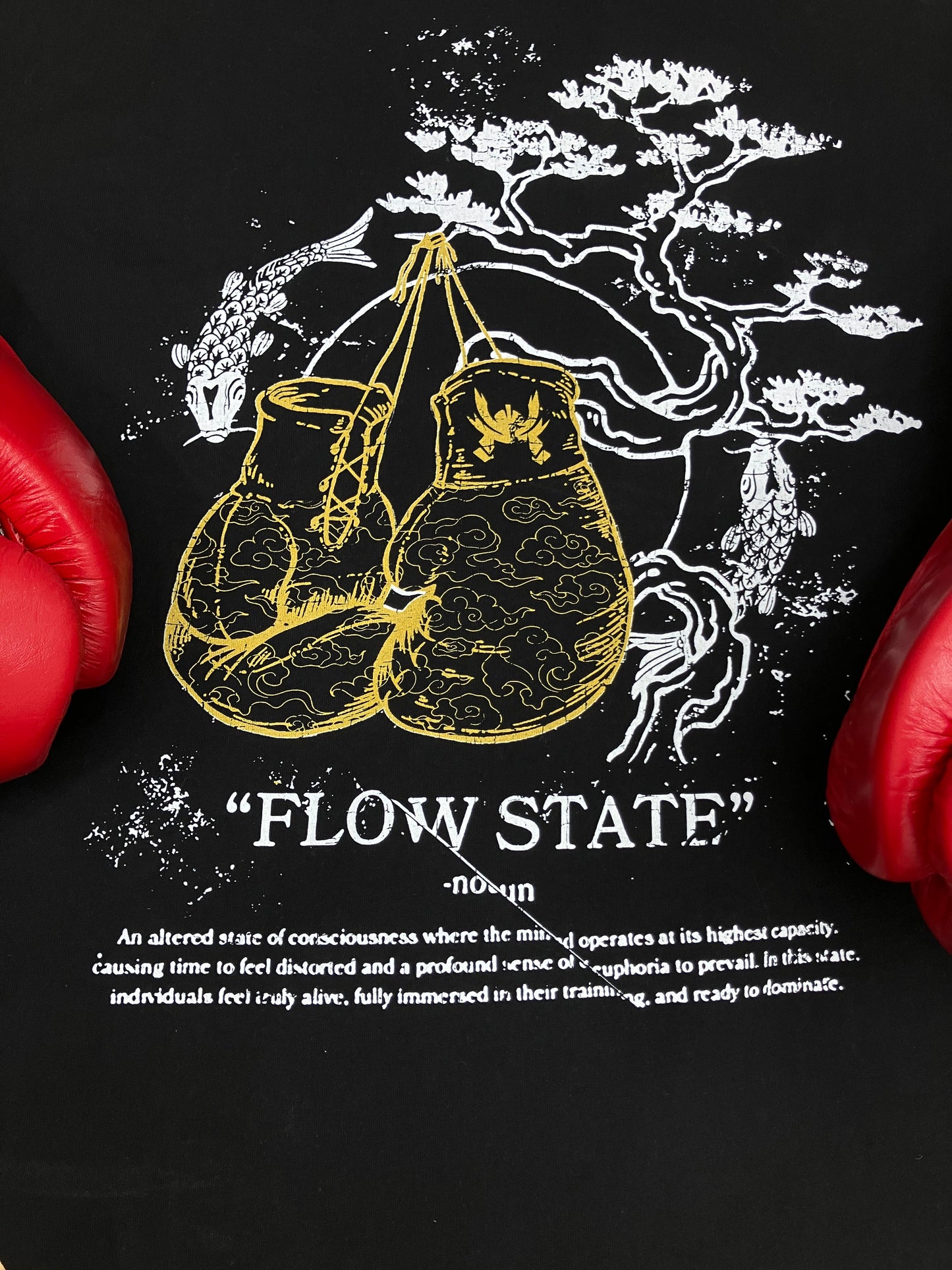 「Flow State」ブラックTシャツ